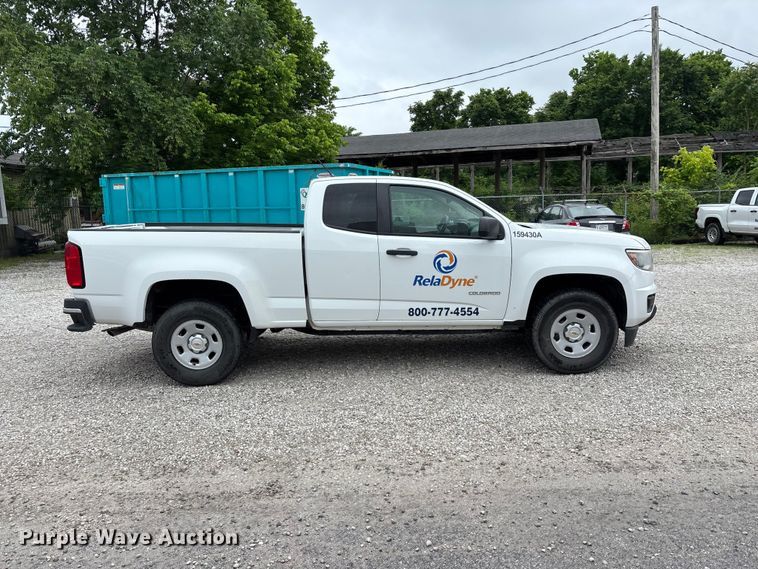 image for item FG0388 2015 Chevrolet Colorado Ext. Cab pickup truck