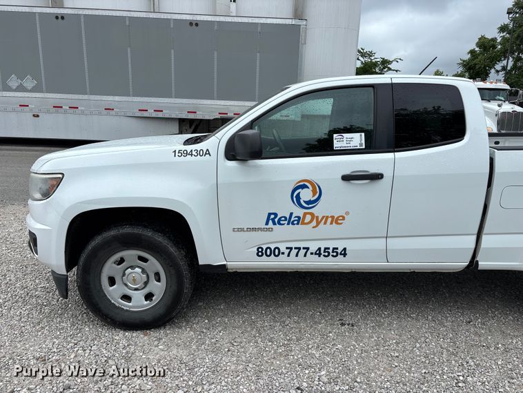image for item FG0388 2015 Chevrolet Colorado Ext. Cab pickup truck