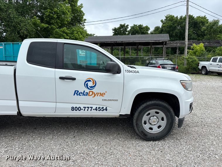 image for item FG0388 2015 Chevrolet Colorado Ext. Cab pickup truck