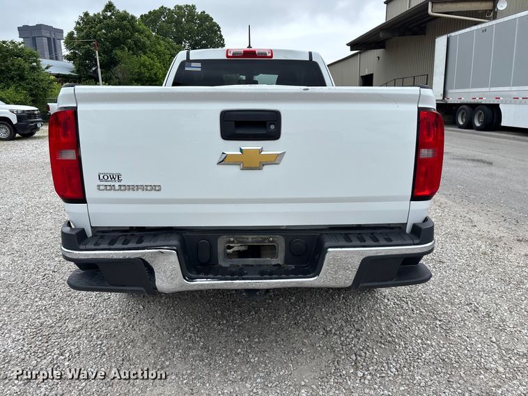 image for item FG0388 2015 Chevrolet Colorado Ext. Cab pickup truck