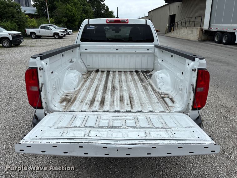 image for item FG0388 2015 Chevrolet Colorado Ext. Cab pickup truck