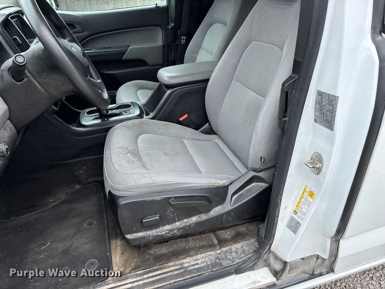 image for item FG0388 2015 Chevrolet Colorado Ext. Cab pickup truck