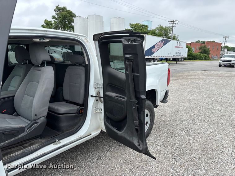image for item FG0388 2015 Chevrolet Colorado Ext. Cab pickup truck
