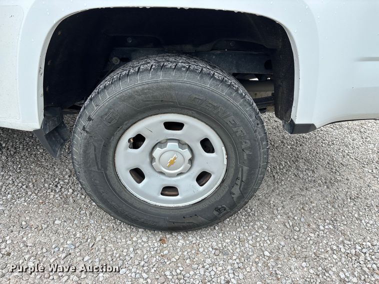 image for item FG0388 2015 Chevrolet Colorado Ext. Cab pickup truck