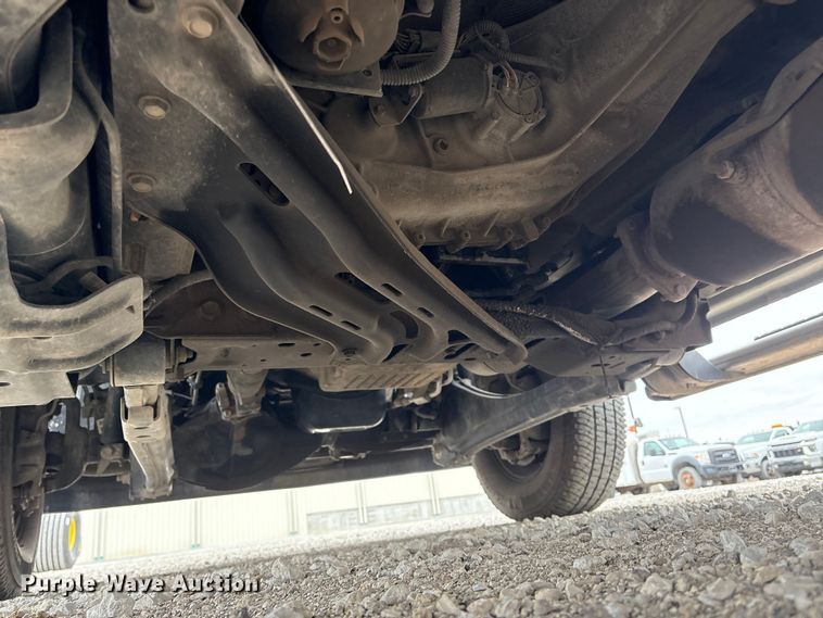 image for item FG2576 2022 RAM 3500 flatbed pickup truck