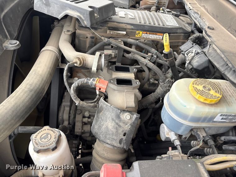 image for item FG2576 2022 RAM 3500 flatbed pickup truck