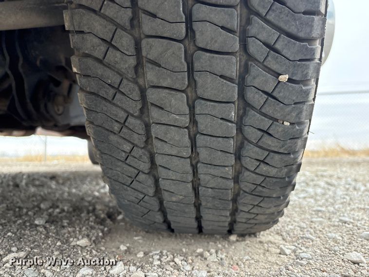 image for item FG2576 2022 RAM 3500 flatbed pickup truck