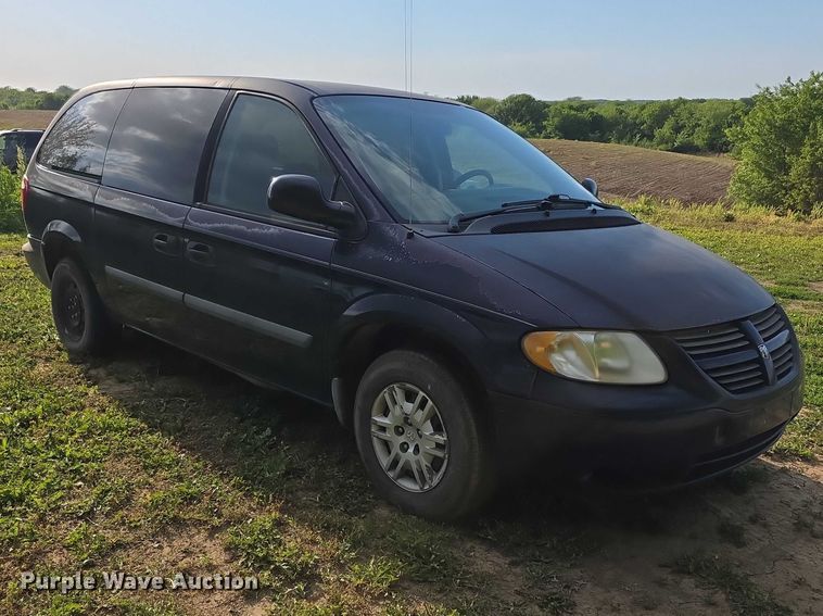 image for item FH6041 2005 Dodge Grand Caravan van