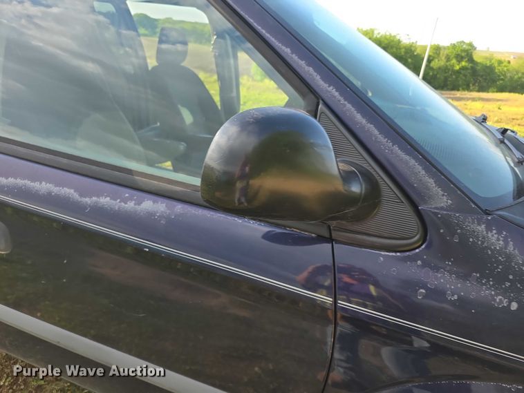 image for item FH6041 2005 Dodge Grand Caravan van
