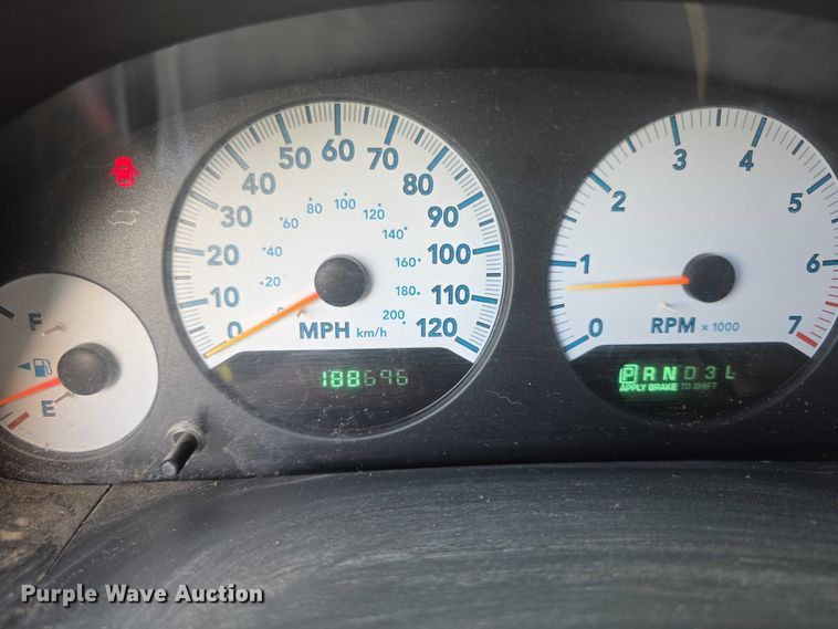 image for item FH6041 2005 Dodge Grand Caravan van
