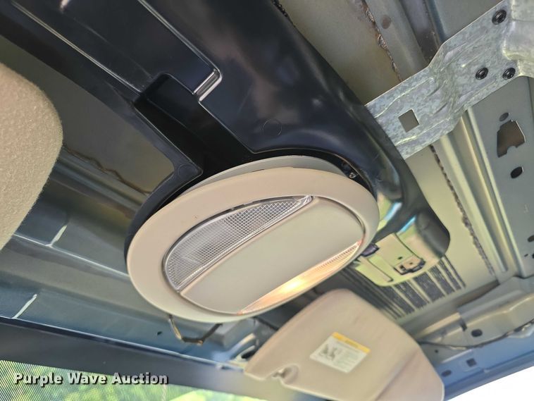 image for item FH6041 2005 Dodge Grand Caravan van
