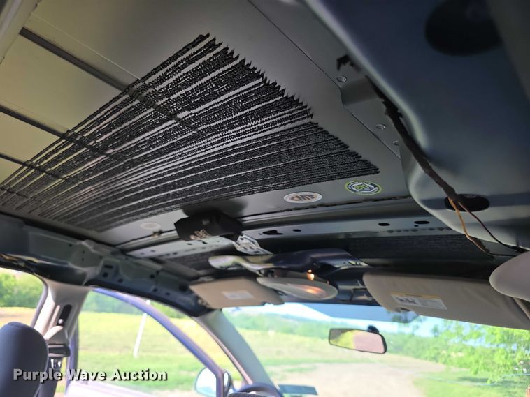image for item FH6041 2005 Dodge Grand Caravan van