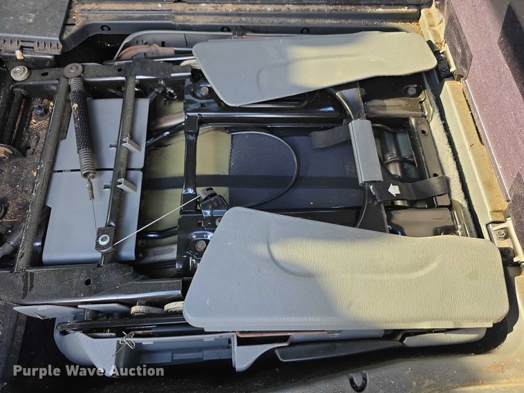 image for item FH6041 2005 Dodge Grand Caravan van