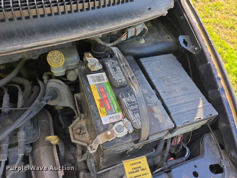 image for item FH6041 2005 Dodge Grand Caravan van