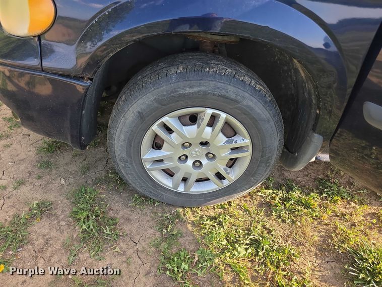 image for item FH6041 2005 Dodge Grand Caravan van