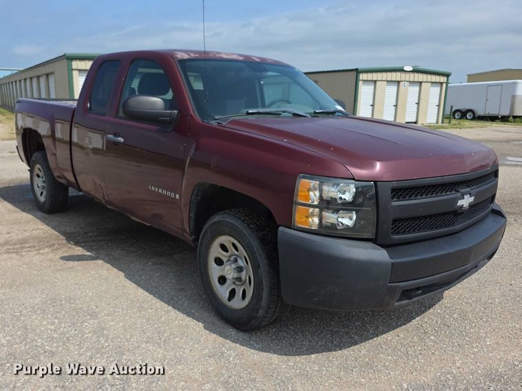 image for item FH6072 2008 Chevrolet Silverado 1500 Ext. Cab pickup truck