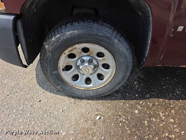 image for item FH6072 2008 Chevrolet Silverado 1500 Ext. Cab pickup truck