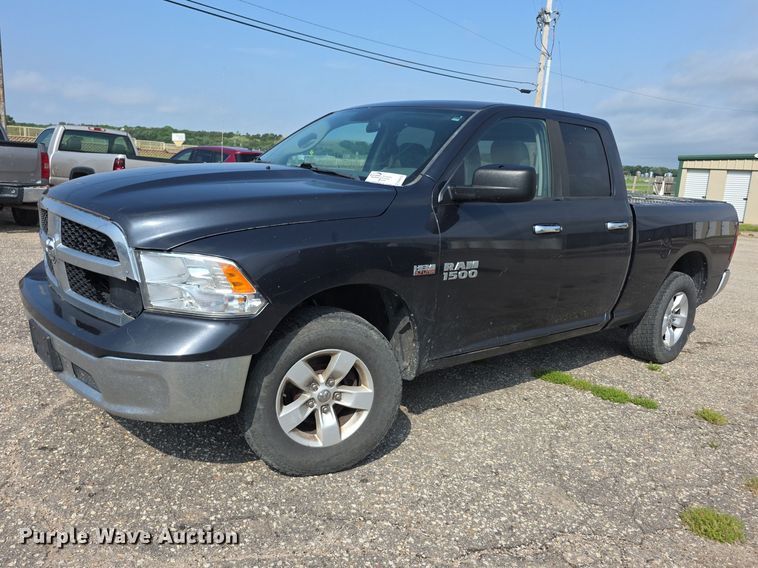 image for item FH6074 2017 Dodge Ram 1500 Ext. Cab pickup truck