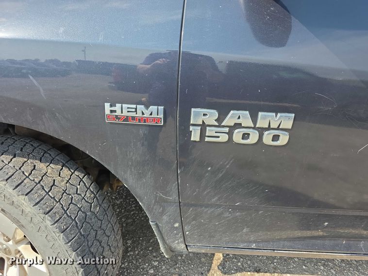 image for item FH6074 2017 Dodge Ram 1500 Ext. Cab pickup truck