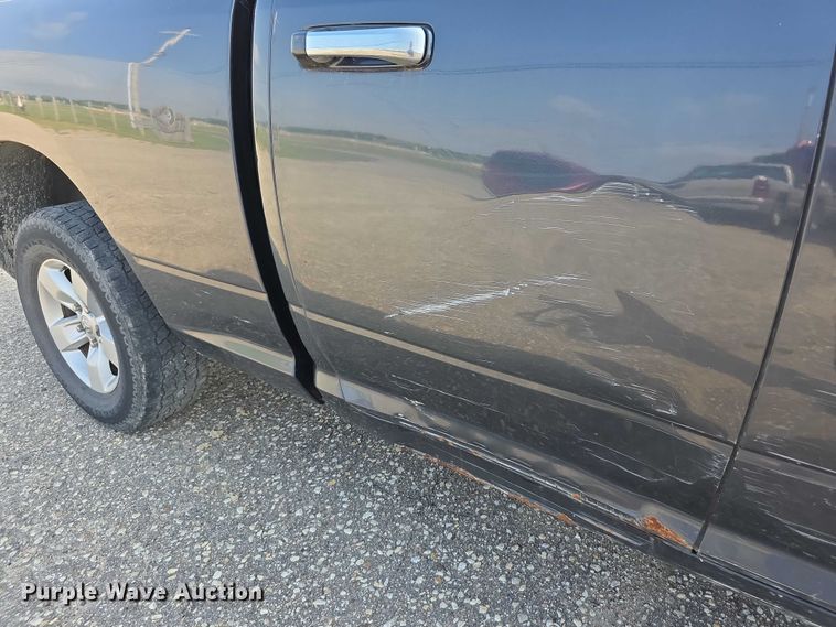 image for item FH6074 2017 Dodge Ram 1500 Ext. Cab pickup truck