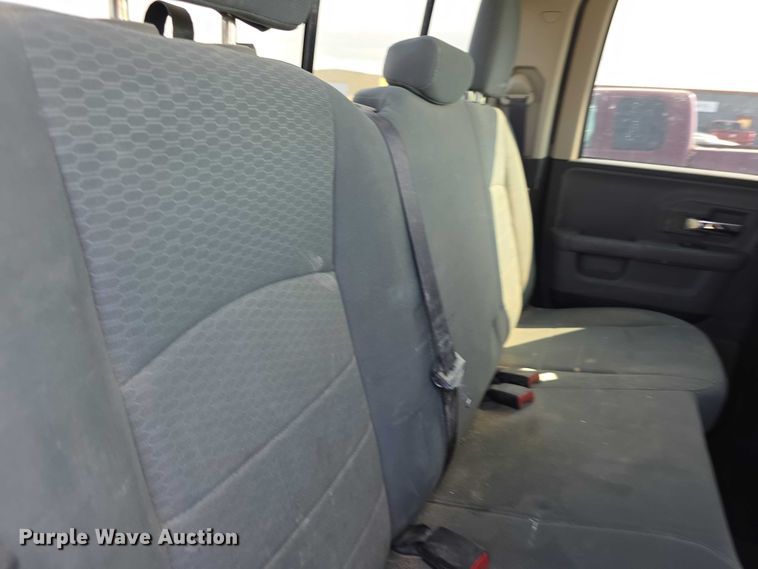 image for item FH6074 2017 Dodge Ram 1500 Ext. Cab pickup truck