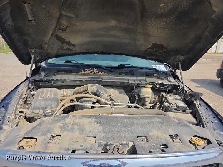 image for item FH6074 2017 Dodge Ram 1500 Ext. Cab pickup truck