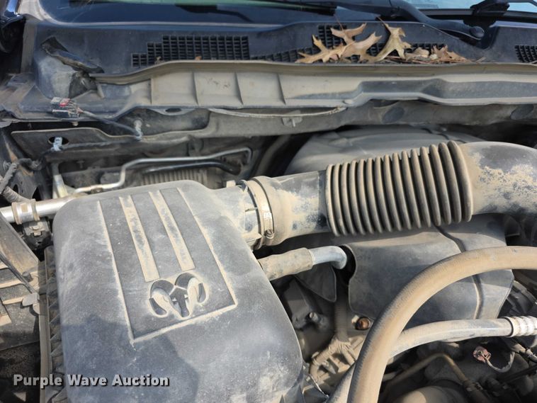 image for item FH6074 2017 Dodge Ram 1500 Ext. Cab pickup truck