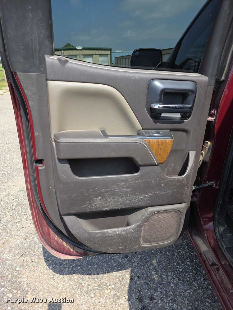 image for item FH6075 2014 GMC Sierra 1500  Ext. Cab pickup truck