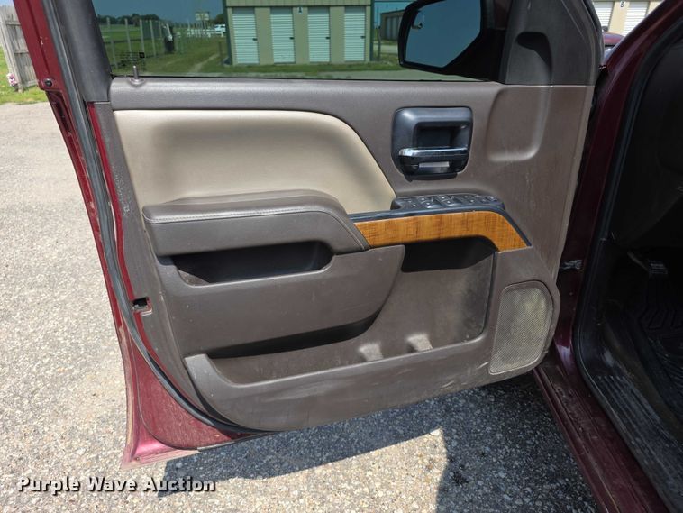 image for item FH6075 2014 GMC Sierra 1500  Ext. Cab pickup truck
