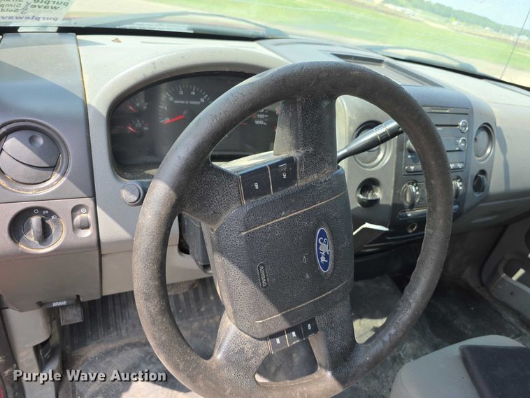 image for item FH6076 2008 ford F150  Ext. Cab pickup truck