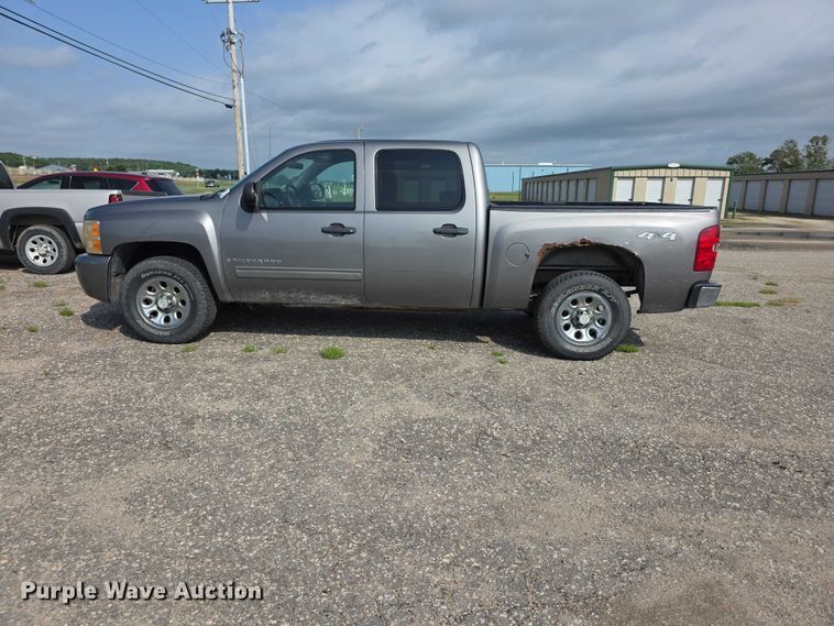 image for item FH6077 2009 Chevrolet Silverado 1500 Crew Cab pickup truck