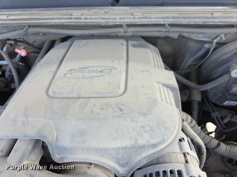 image for item FH6077 2009 Chevrolet Silverado 1500 Crew Cab pickup truck