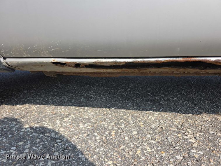 image for item FH6078 2005 Chevrolet Silverado 1500 pickup truck