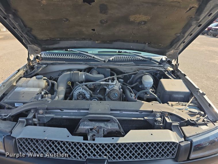 image for item FH6078 2005 Chevrolet Silverado 1500 pickup truck