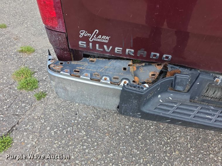 image for item FH6080 2007 Chevrolet Silverado 1500 Ext. Cab pickup truck