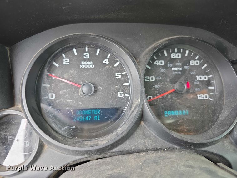 image for item FH6080 2007 Chevrolet Silverado 1500 Ext. Cab pickup truck