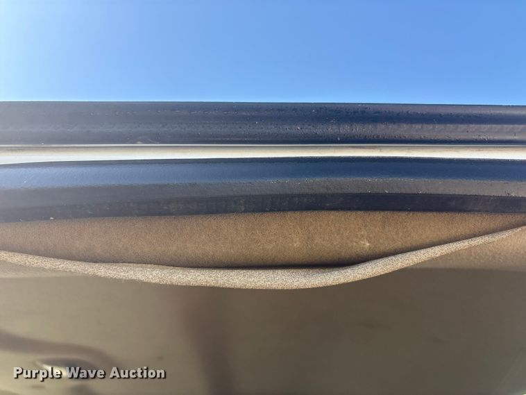 image for item FI0170 2007 GMC 3500 Crew Cab utility bed pickup truck