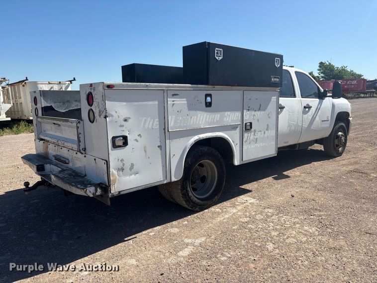 image for item FI0171 2012 Chevrolet Silverado 3500HD Crew Cab utility bed pickup truck