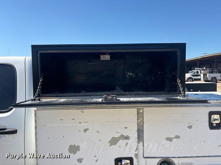 image for item FI0171 2012 Chevrolet Silverado 3500HD Crew Cab utility bed pickup truck