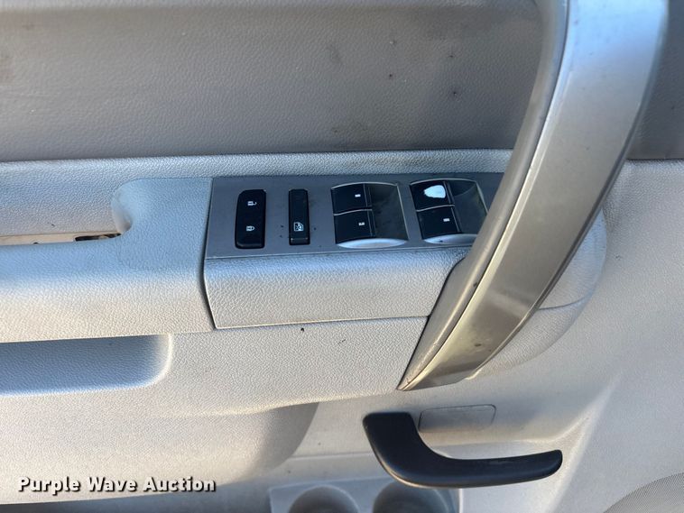 image for item FI0171 2012 Chevrolet Silverado 3500HD Crew Cab utility bed pickup truck