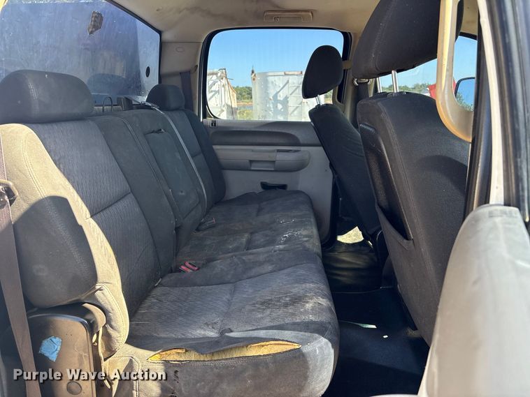 image for item FI0171 2012 Chevrolet Silverado 3500HD Crew Cab utility bed pickup truck