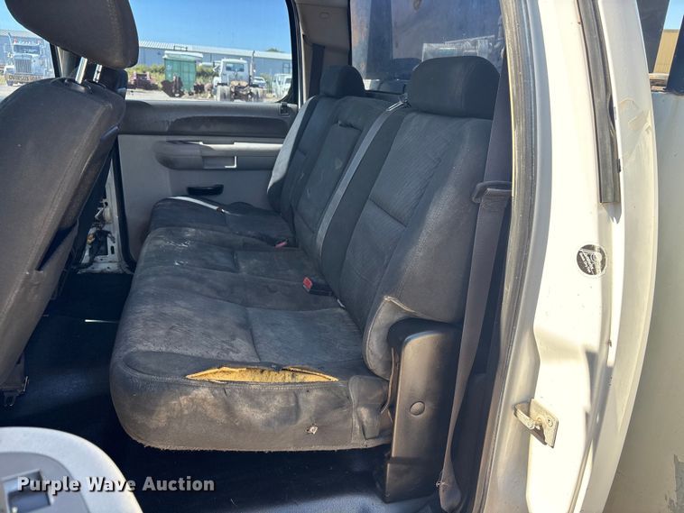 image for item FI0171 2012 Chevrolet Silverado 3500HD Crew Cab utility bed pickup truck