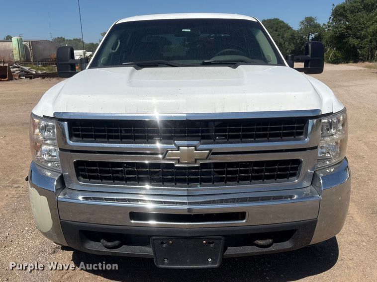image for item FI0172 2009 Chevrolet Silverado 2500 HD Crew Cab utility bed pickup truck