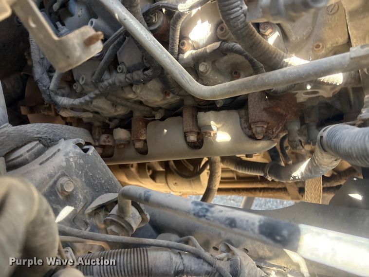 image for item FI0174 2006 GMC C5500 utility / service truck