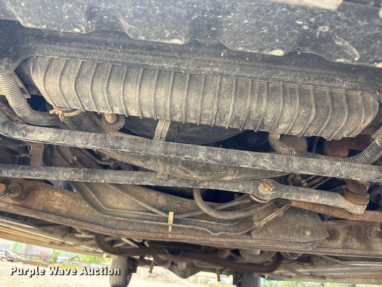 image for item FI0175 2005 Ford E350 van