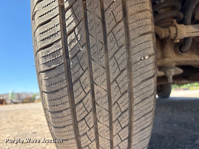 image for item FI0175 2005 Ford E350 van