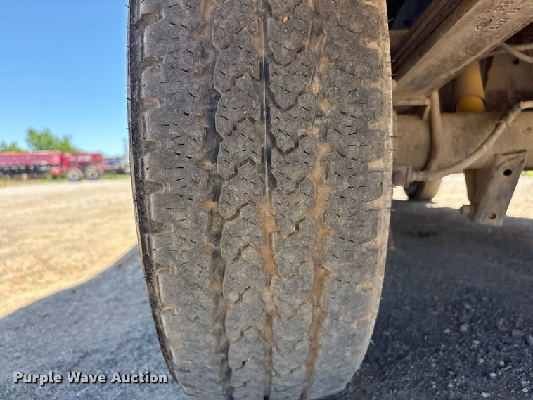 image for item FI0175 2005 Ford E350 van