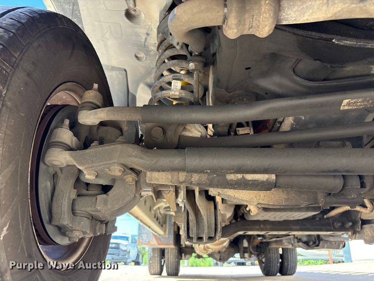image for item FI0179 2019 RAM 3500 Crew Cab flatbed pickup truck
