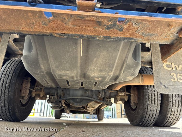 image for item FI0179 2019 RAM 3500 Crew Cab flatbed pickup truck