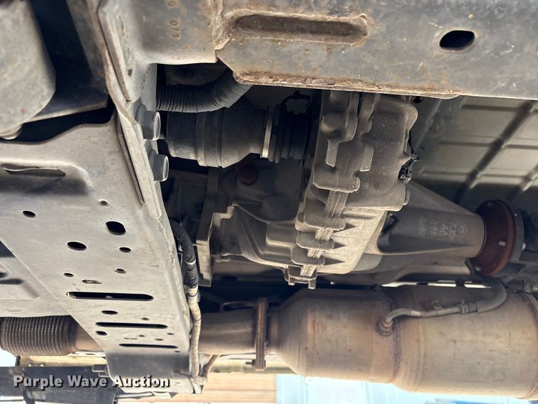 image for item FI0179 2019 RAM 3500 Crew Cab flatbed pickup truck